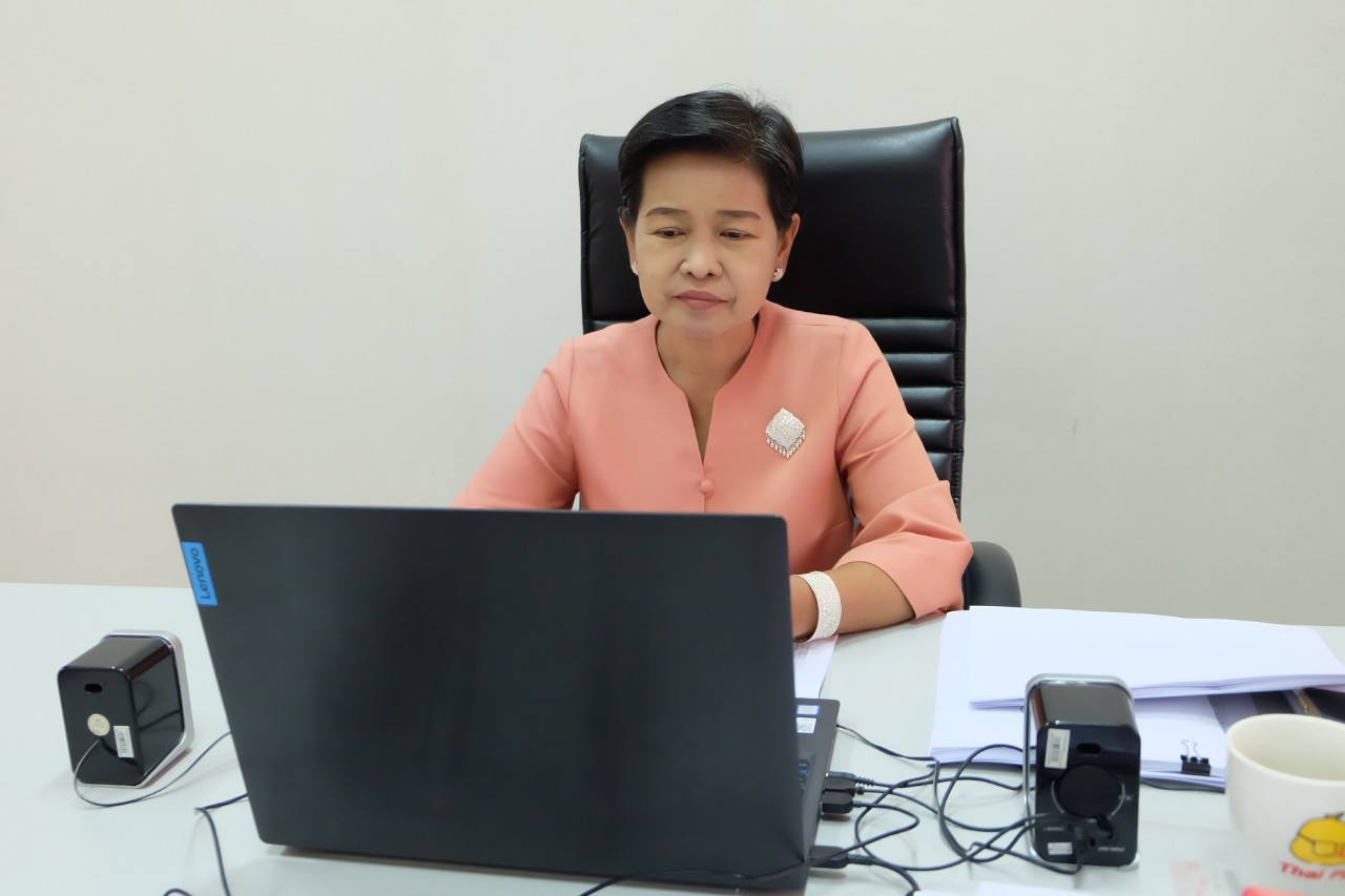 title - ผู้ตรวจราชการกรม ร่วมประชุมติดตามผลการดำเนินงาน/โครงการตามแผนการตรวจราชการและการขับเคลื่อนแบบบูรณาการในระดับพื้นที่ของผู้ตรวจราชการกระทรวงเกษตรและสหกรณ์ ประจำปีงบประมาณ พ.ศ. 2565 รอบที่ 2 เขตตรวจราชการที่ 4 จังหวัดเพชรบุรี ผ่านระบบการประชุมทางไกลออนไลน์ Application Zoom